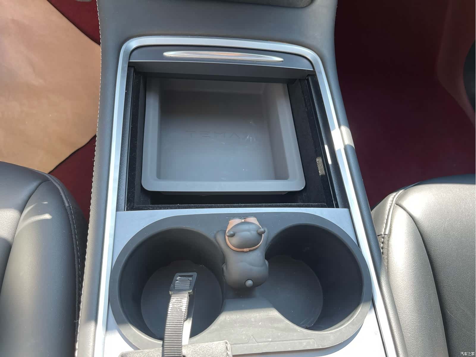 Tesla Model Y, 2022 9