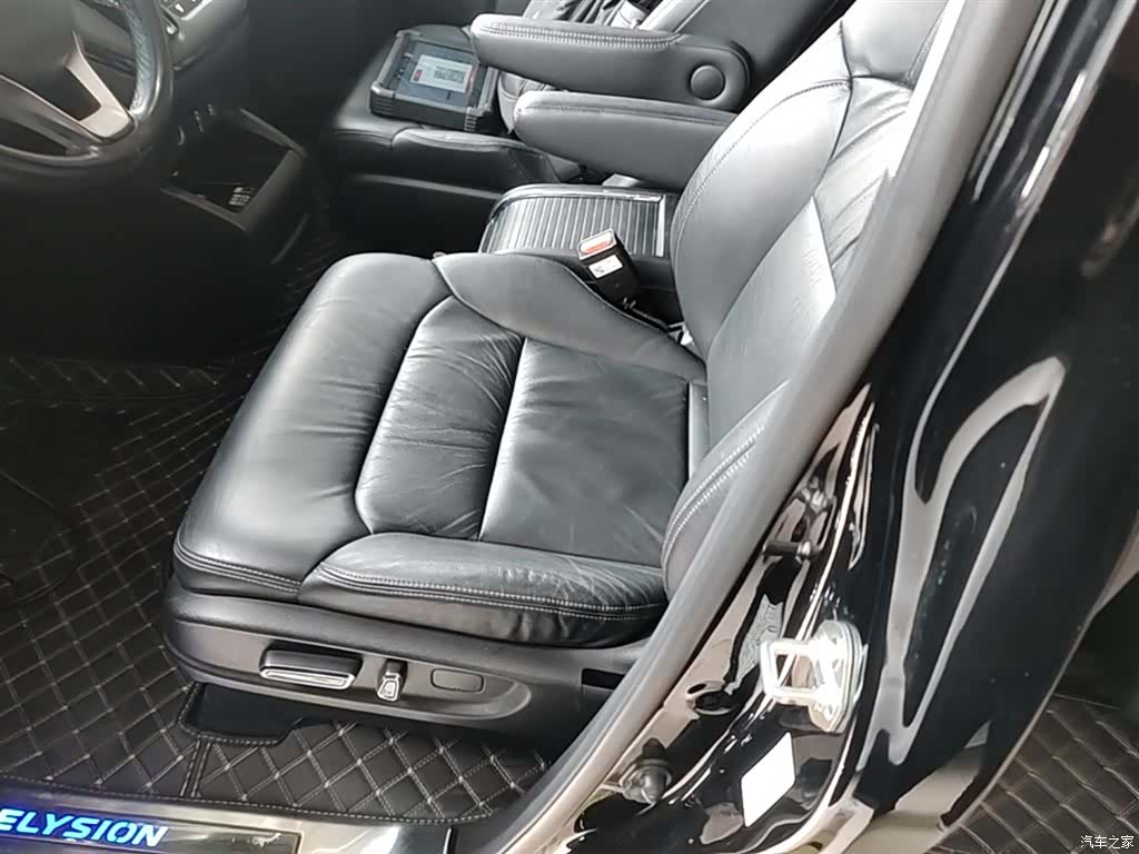 Honda Elysion, 2022 14