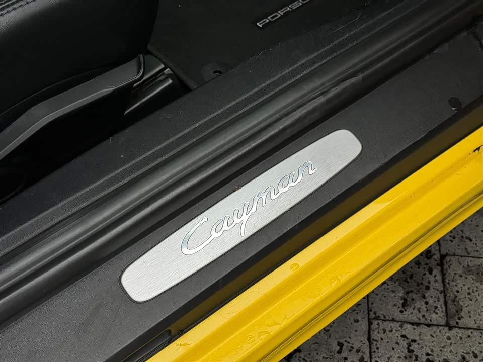Porsche Cayman