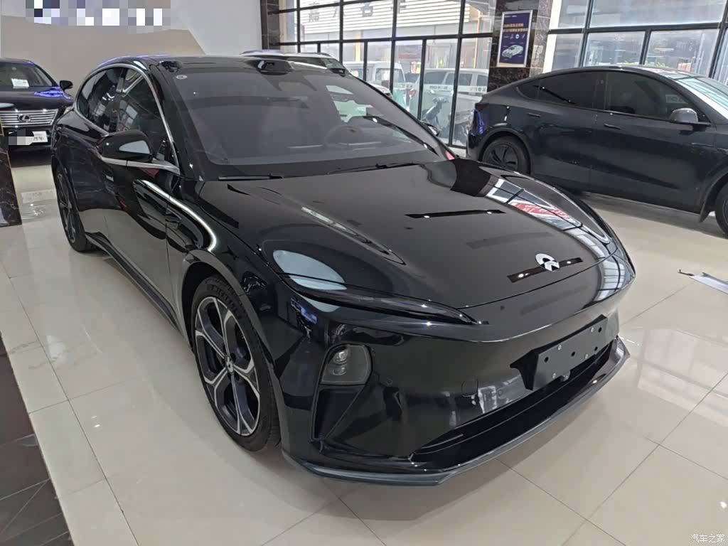 NIO ET5, 2024 4