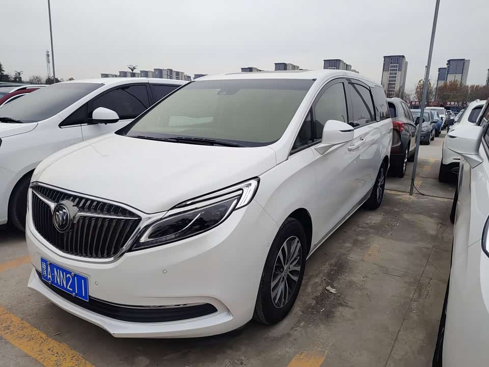 Buick GL8