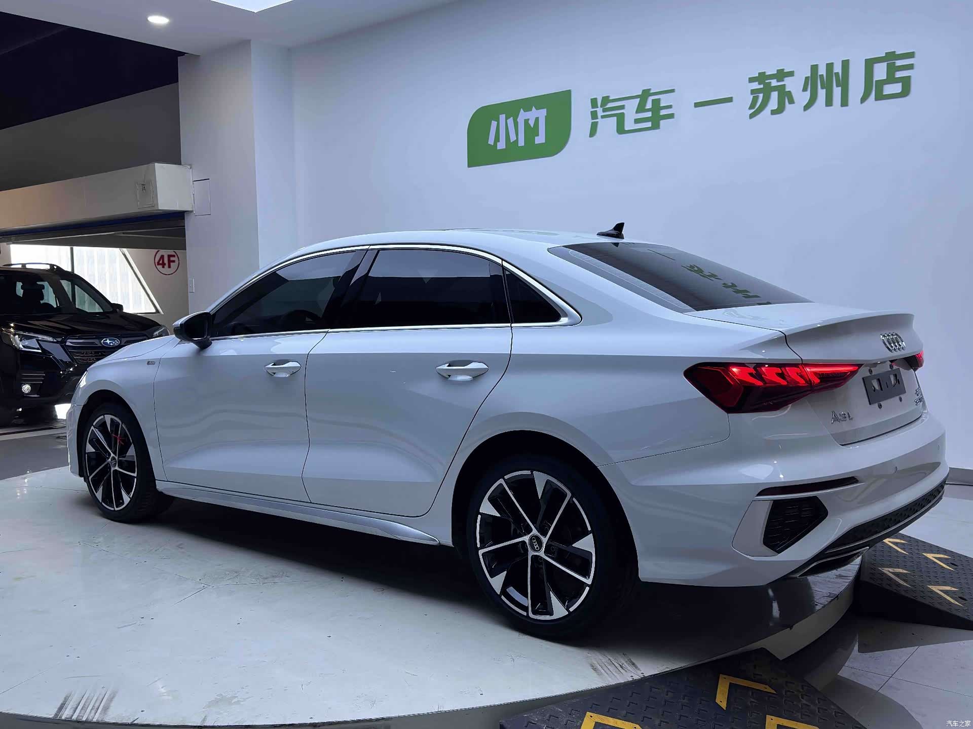 Audi A3, 2023 все фото