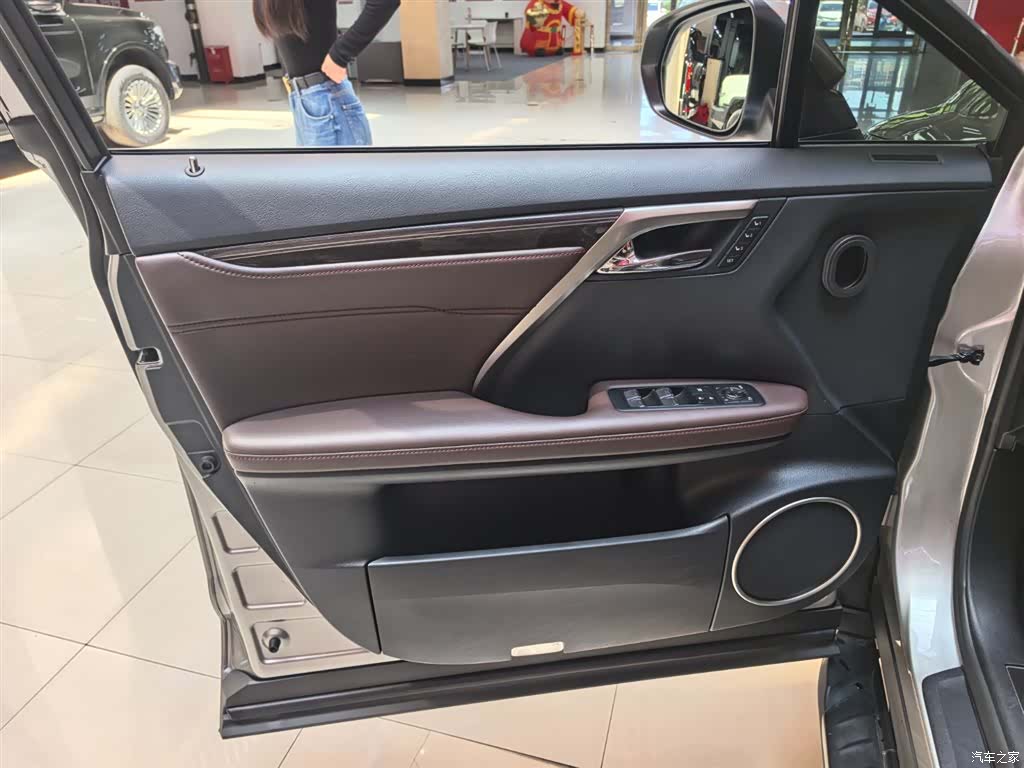 Lexus RX, 2018 6