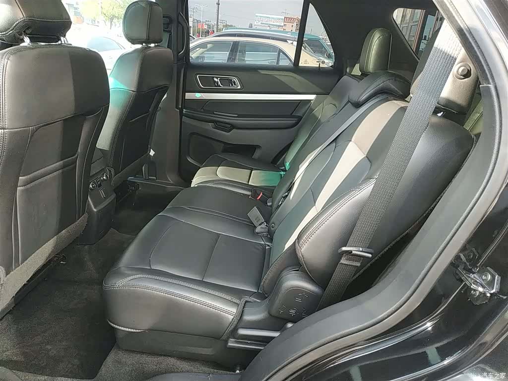 Ford Explorer, 2017 14