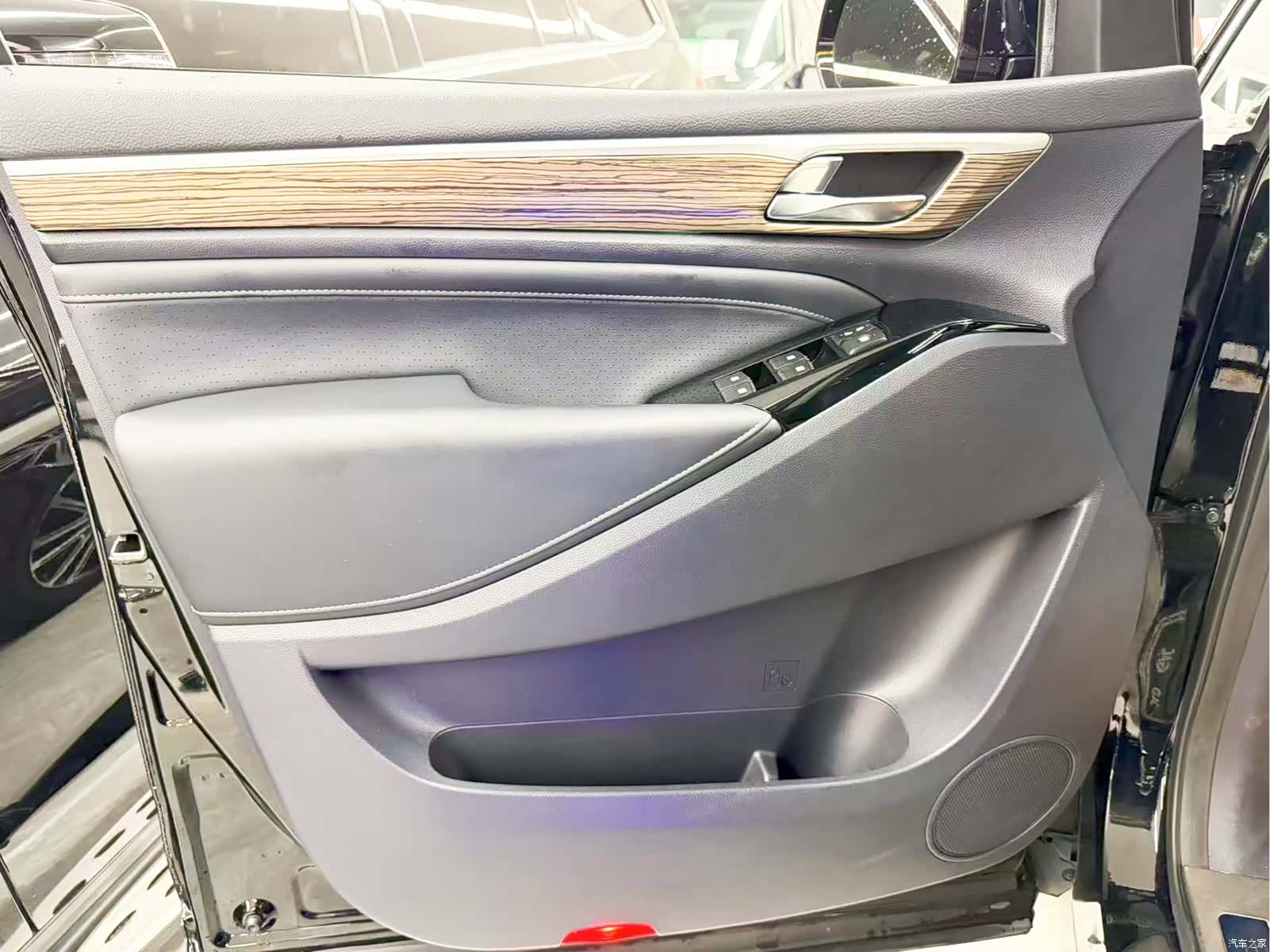 Trumpchi M8, 2023 12