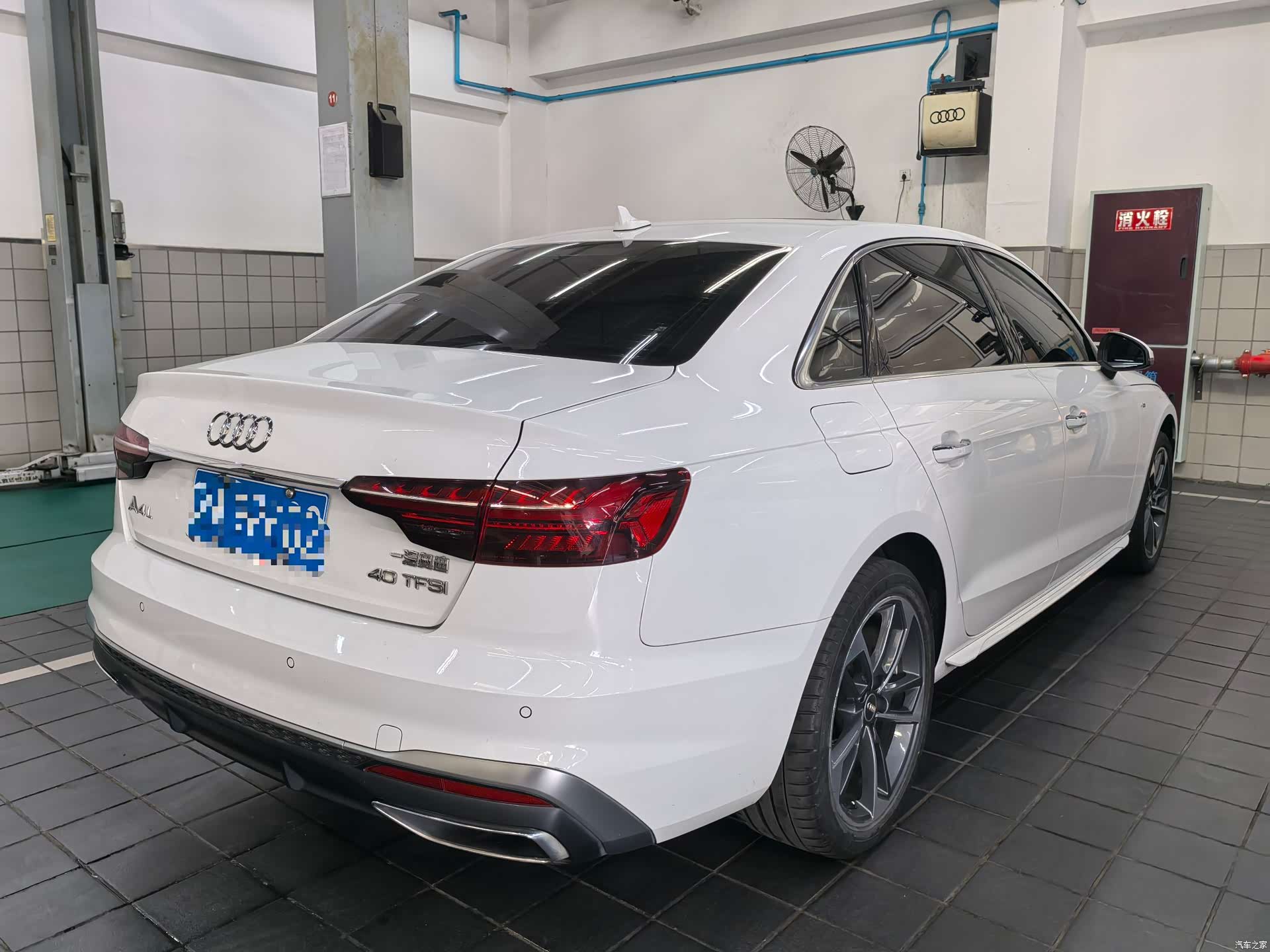 Audi A4L, 2020 6