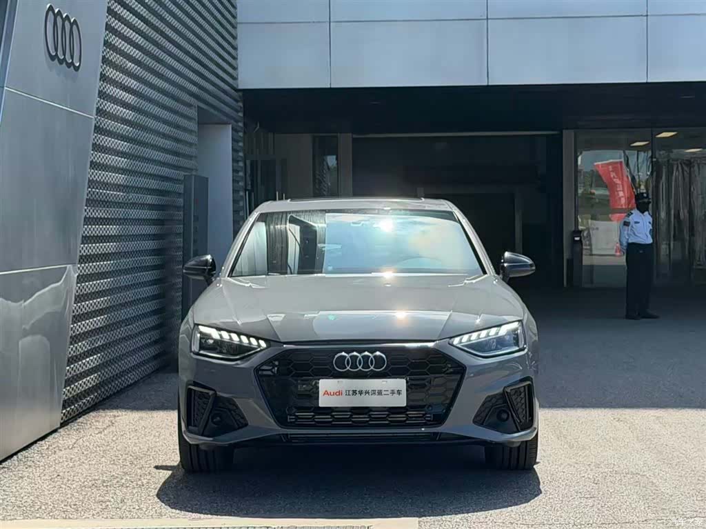 Audi A4L, 2026 2