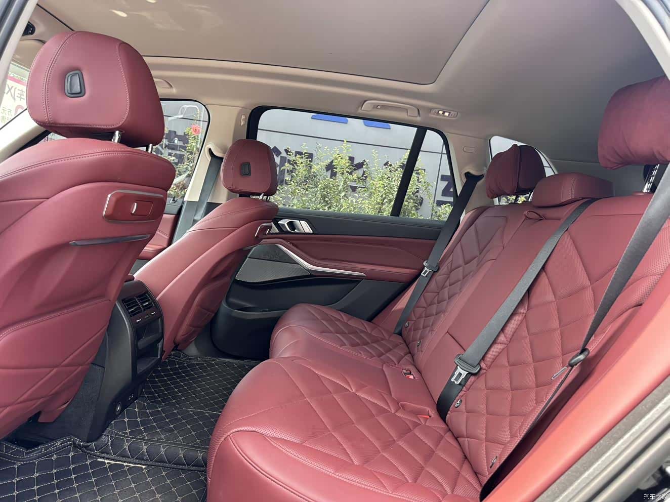 BMW X5, 2025 11