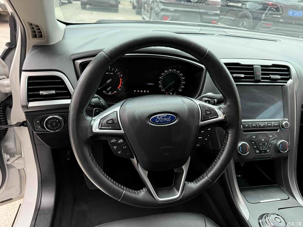 Ford Mondeo, 2017 6