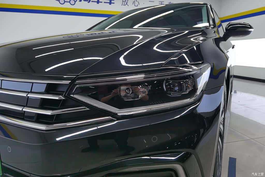 Volkswagen Magotan, 2023 все фото