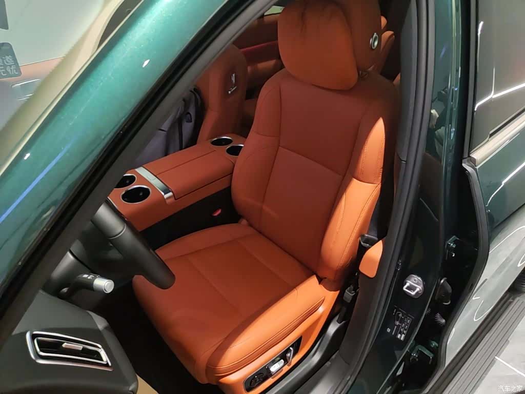 Li Auto L9, 2025 15