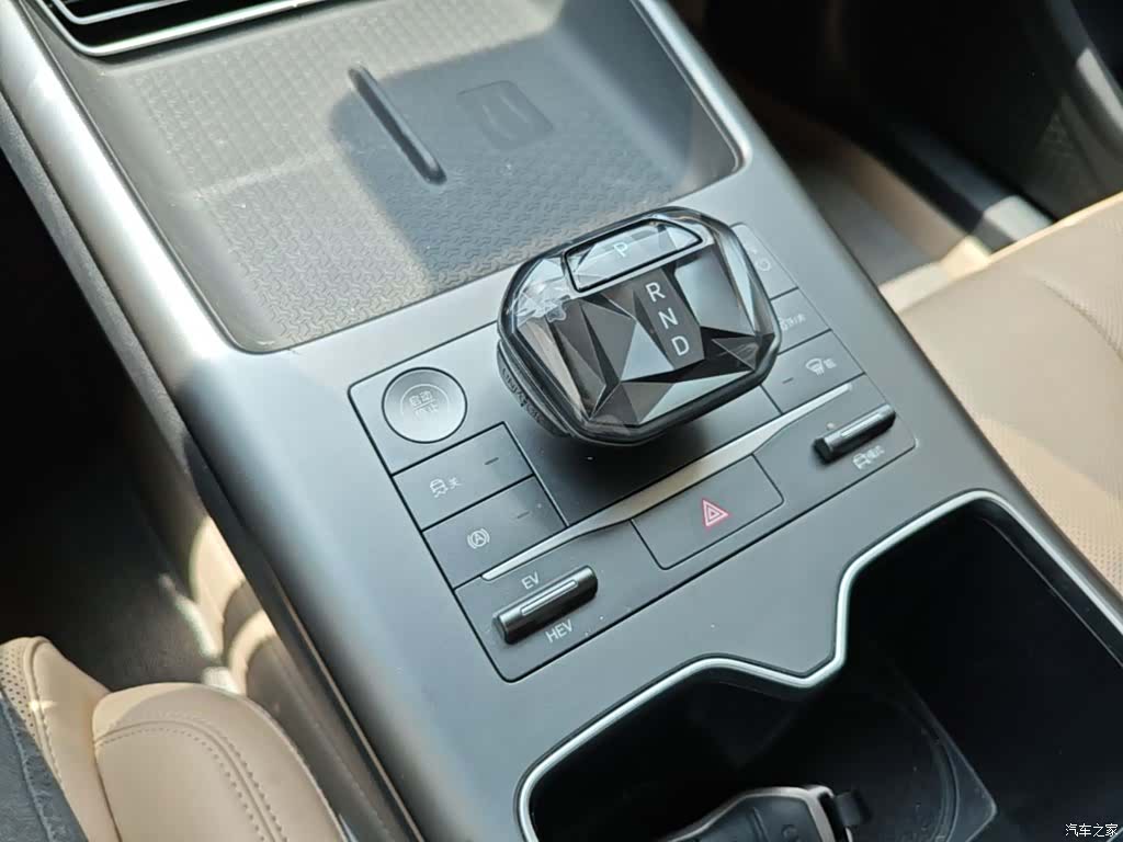 BYD Song, 2025 14