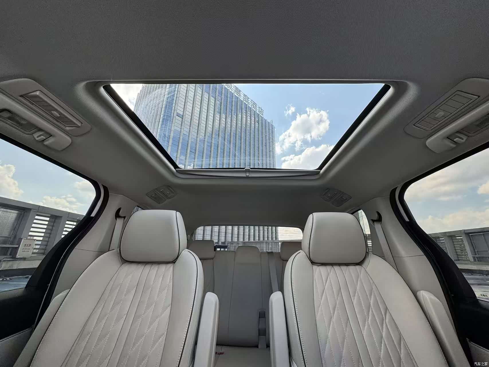 Buick GL8, 2023 12