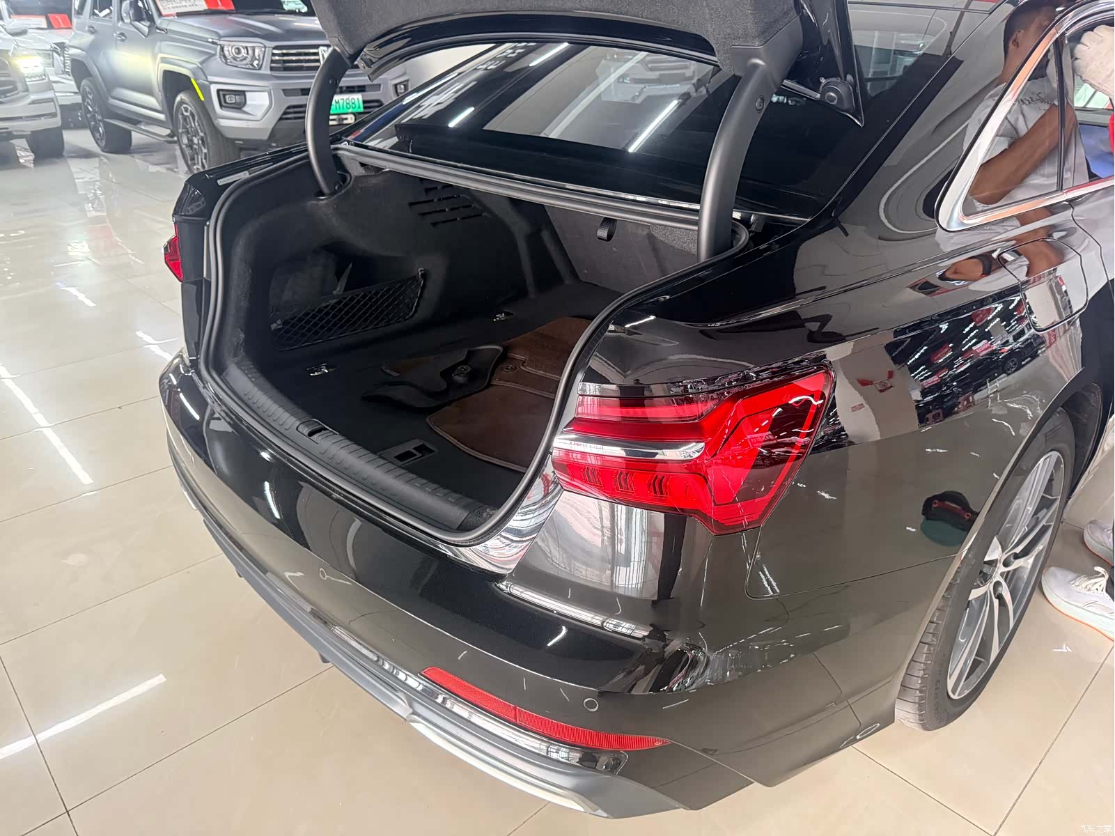 Audi A6L, 2019 10