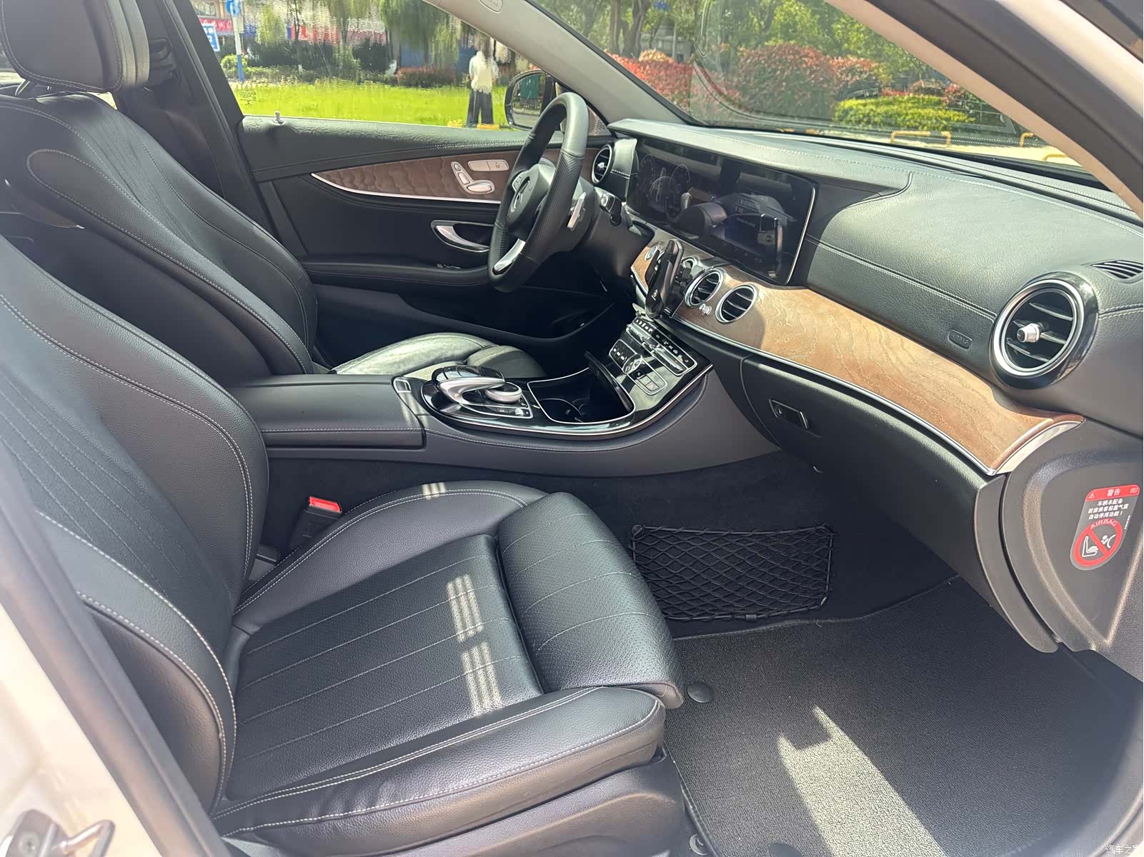 Mercedes-Benz E-Class, 2017 9