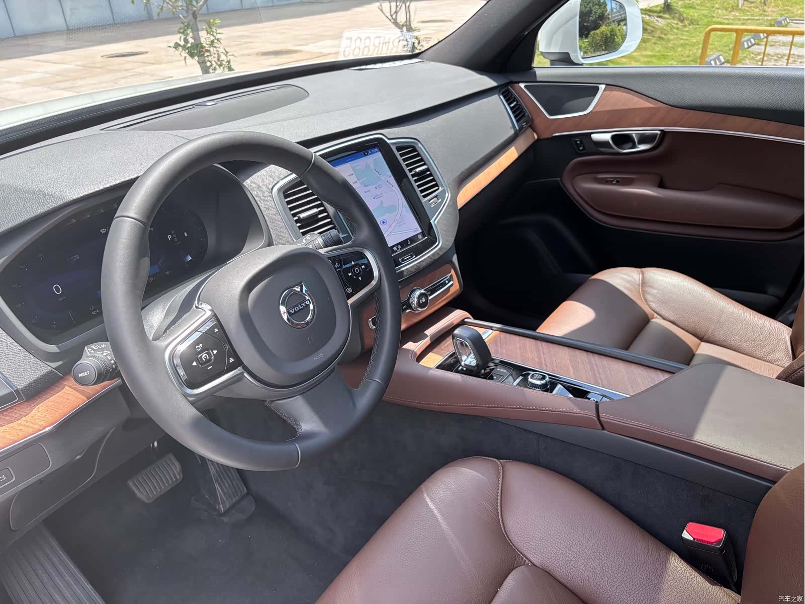 Volvo XC90, 2023 все фото