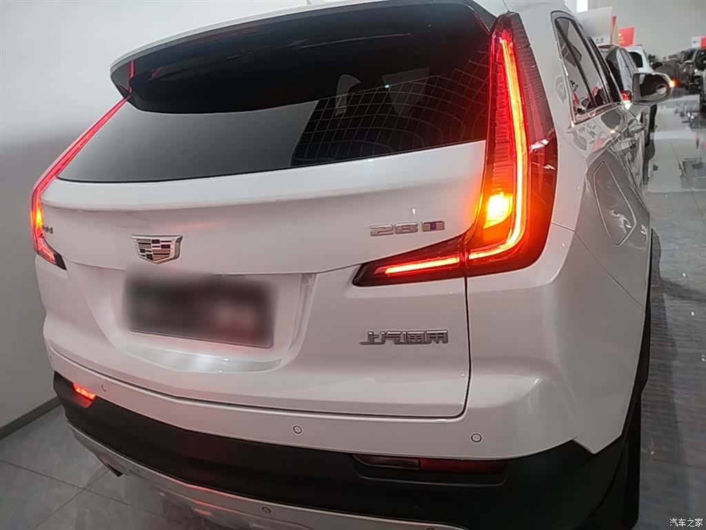 Cadillac XT4, 2022 6