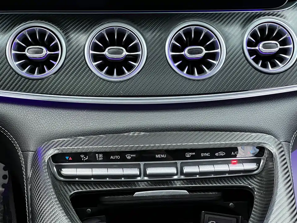 Mercedes-Benz AMG GT Mercedes-Benz AMG GT