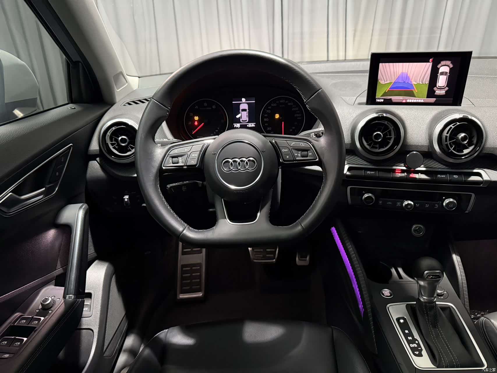 Audi Q2L, 2022 17