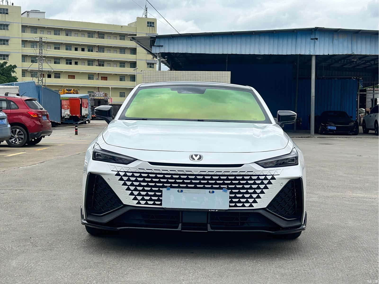 Changan UNI-V, 2025 2
