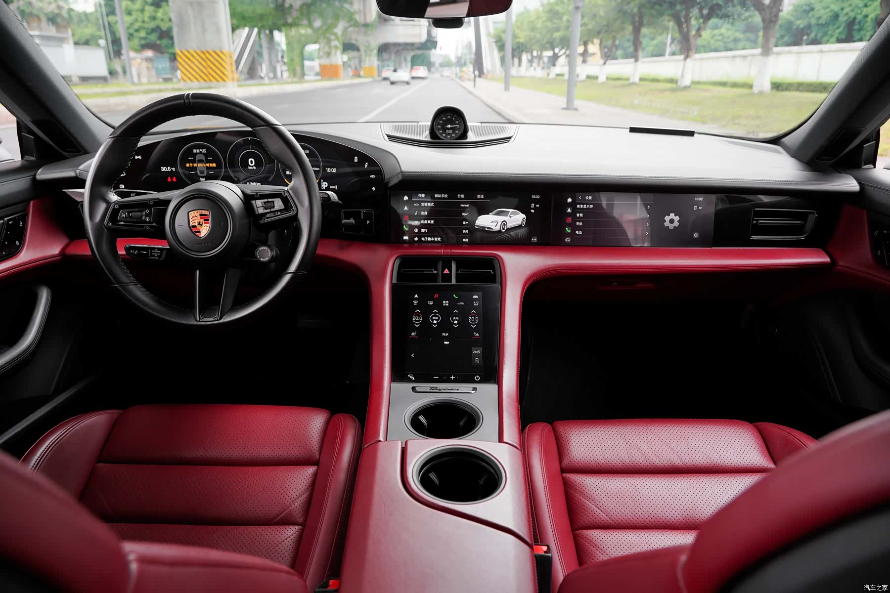 Porsche Taycan, 2020 6