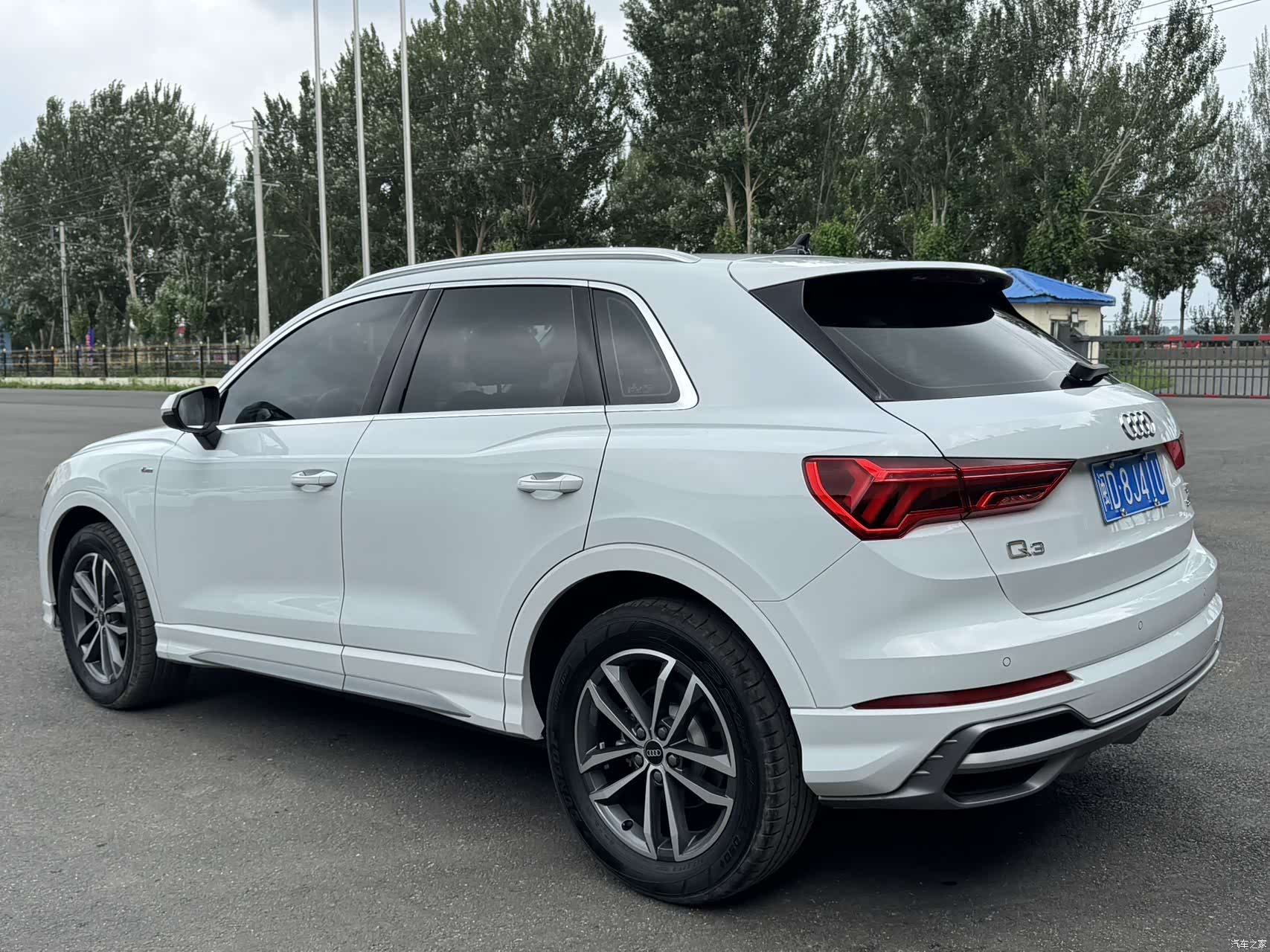 Audi Q3, 2022 4