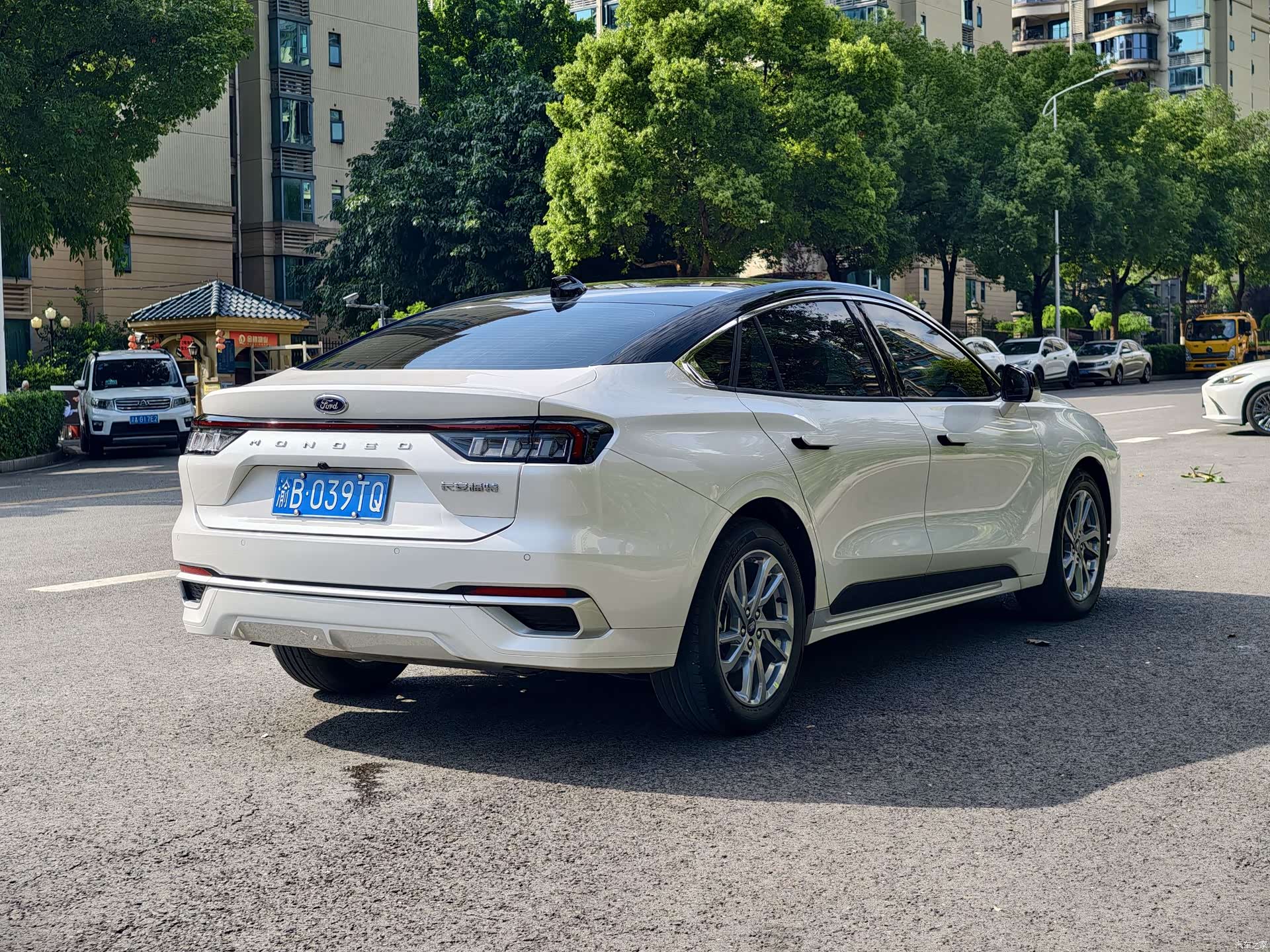 Ford Mondeo, 2024 4
