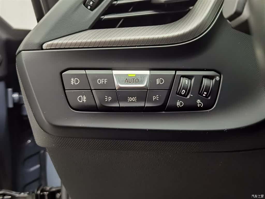 BMW 2 Series, 2023 21