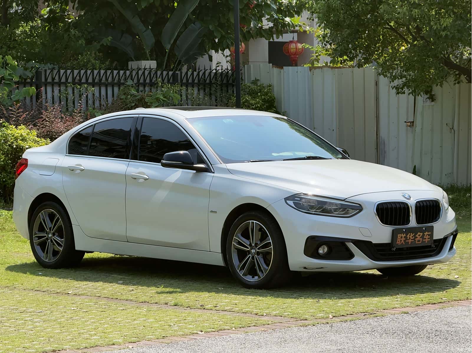 BMW 1 Series, 2017 все фото
