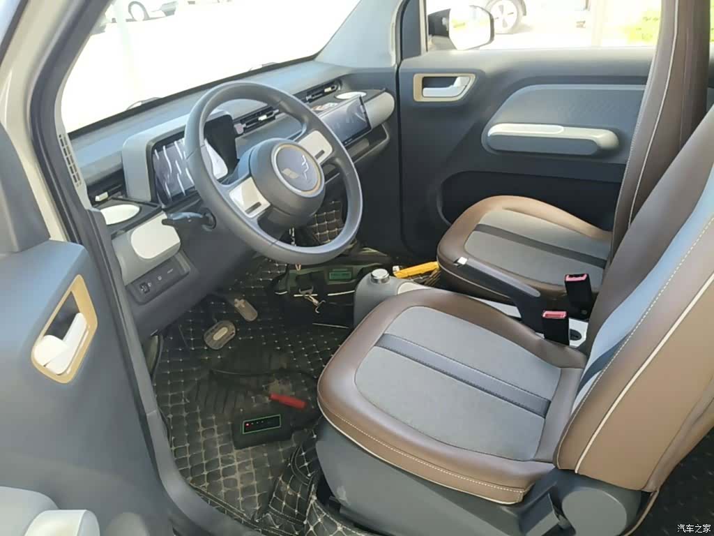 Wuling MINIEV, 2022 15