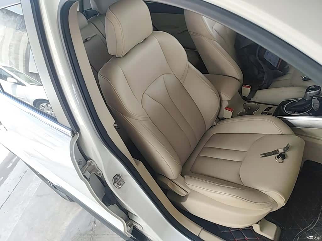 Zotye X5, 2017 25