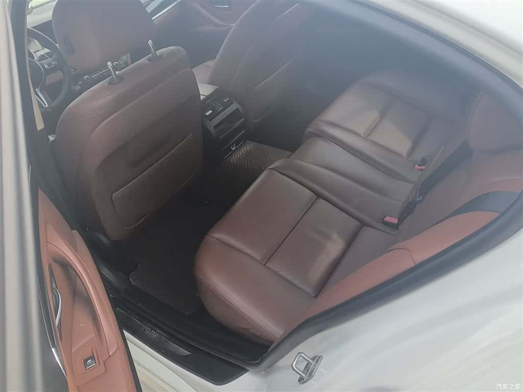 BMW 5 Series, 2016 15