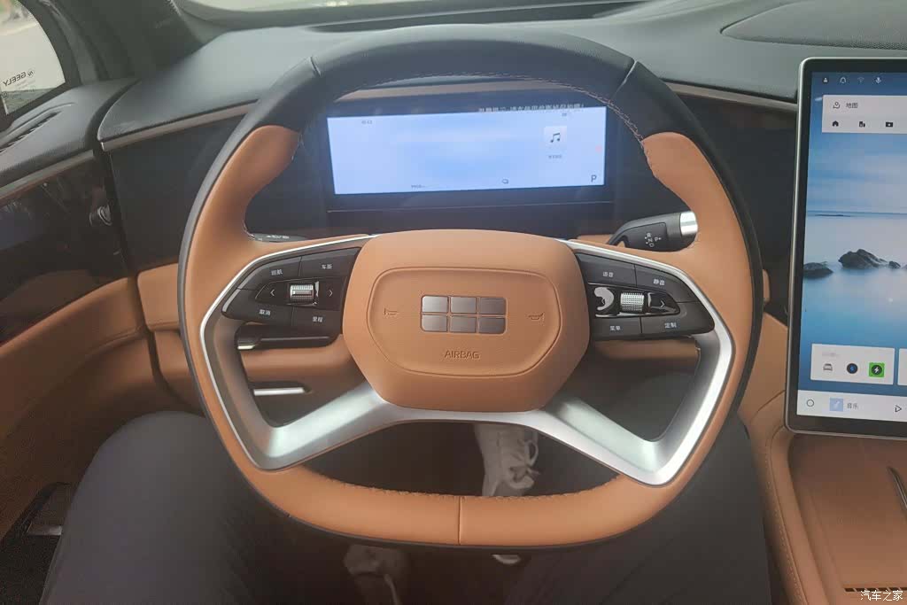 Geely Galaxy L7, 2025 15