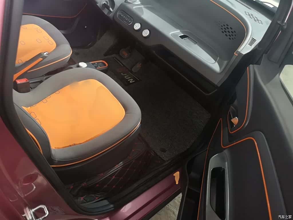 Wuling E100, 2018 25