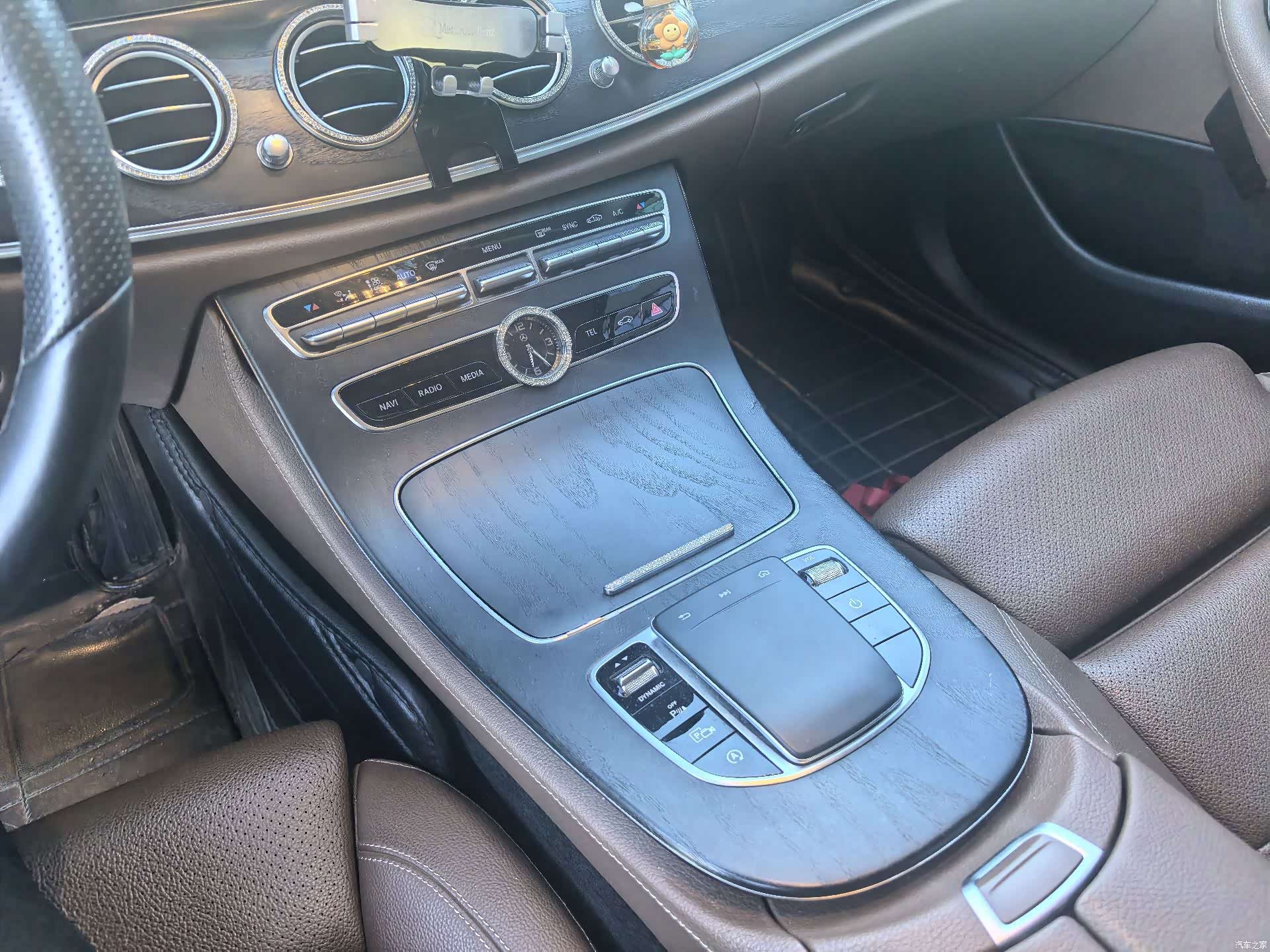 Mercedes-Benz E-Class, 2019 8