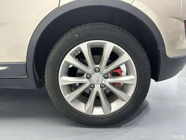 Geely Emgrand, 2017 12