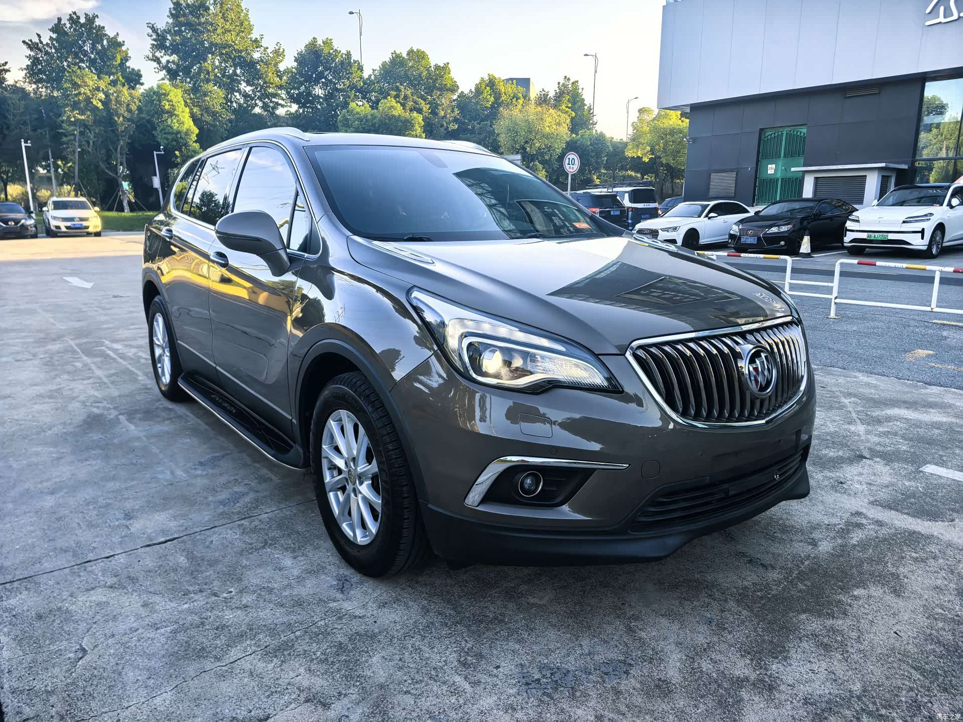 Buick Envision Plus, 2016 3