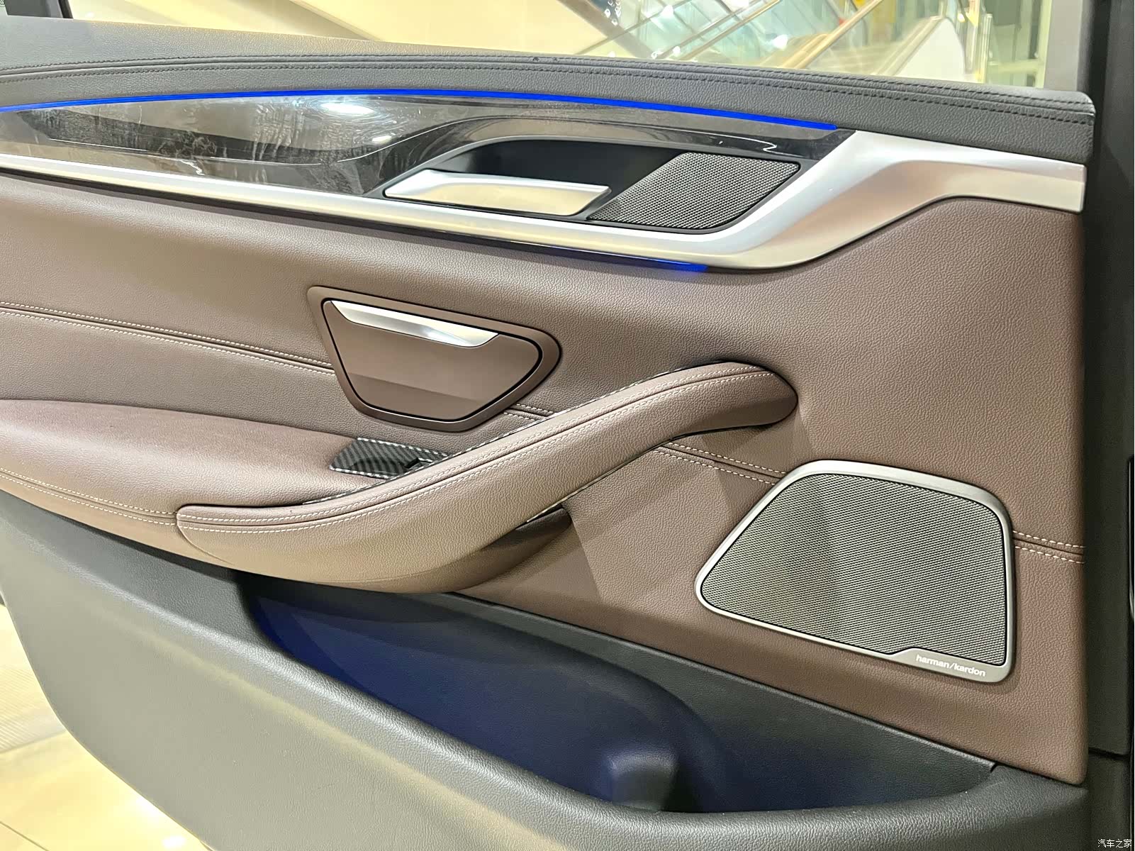 BMW 5 Series, 2018 12