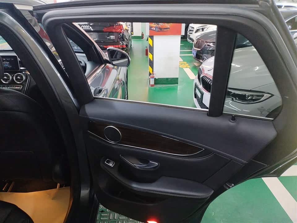 Mercedes-Benz GLC Mercedes-Benz GLC