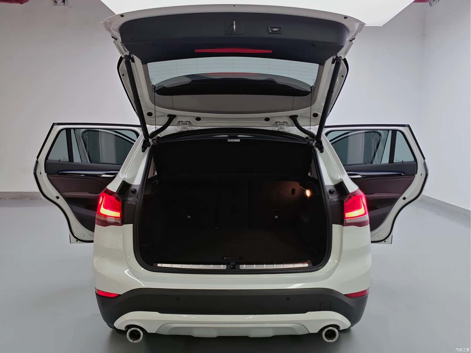 BMW X1, 2023 21