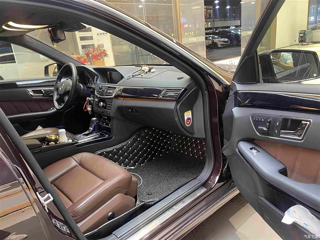 Mercedes-Benz E-Class, 2012 15