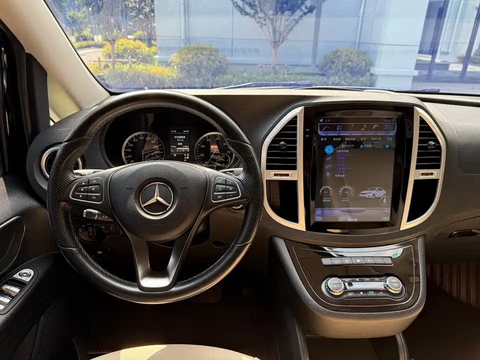 Mercedes-Benz Vito Mercedes-Benz Vito