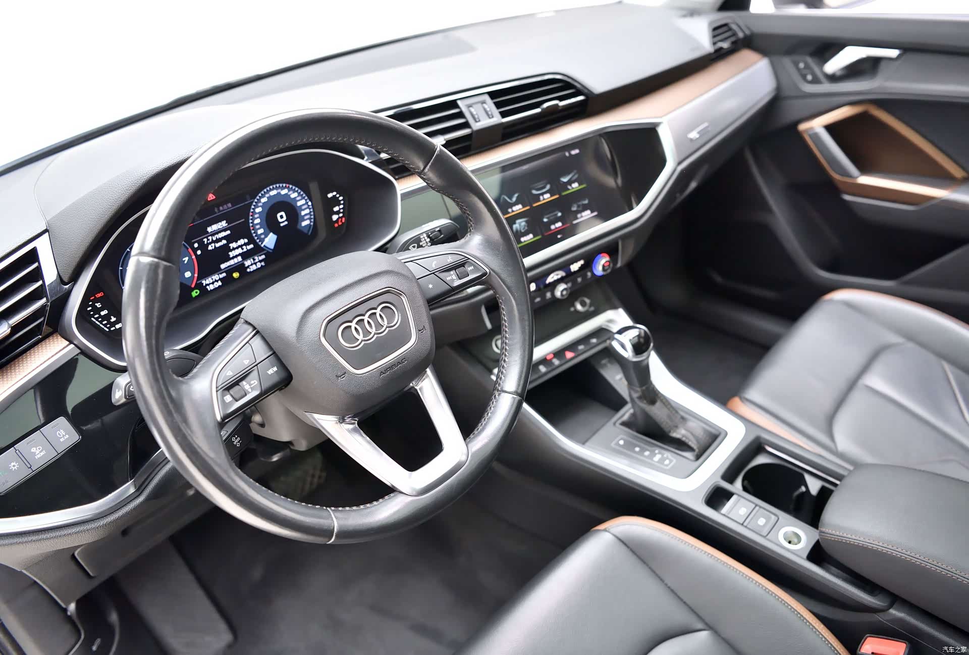 Audi Q3, 2021 12