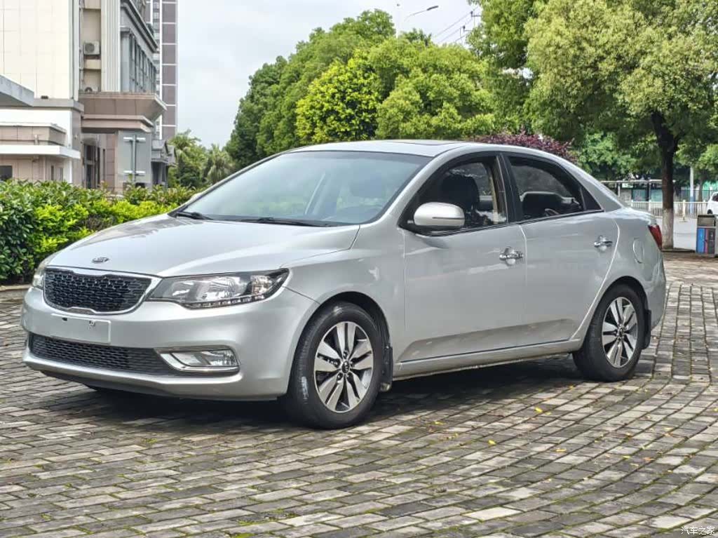 Kia GLS, 2014 1