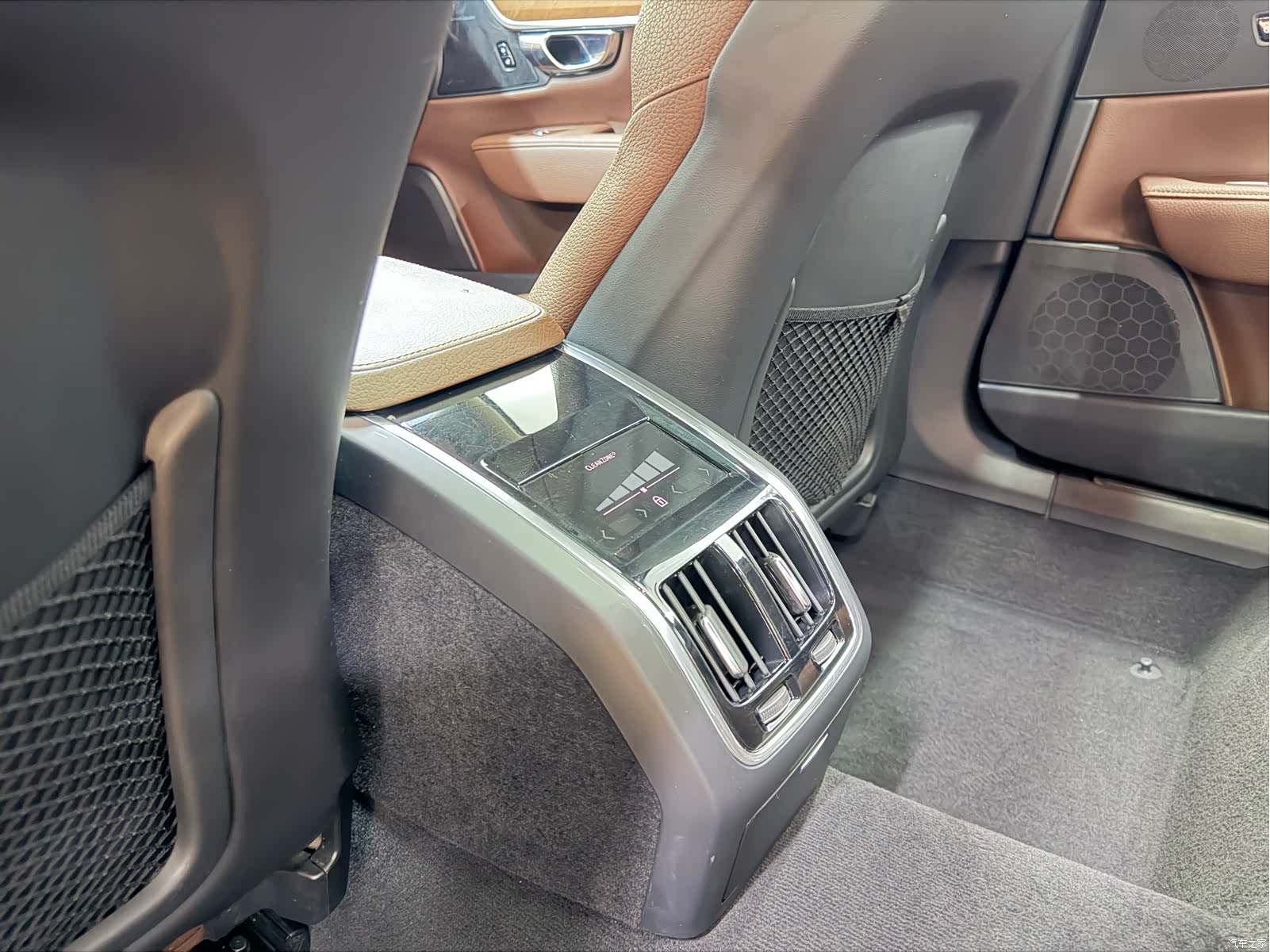 Volvo S90, 2018 19