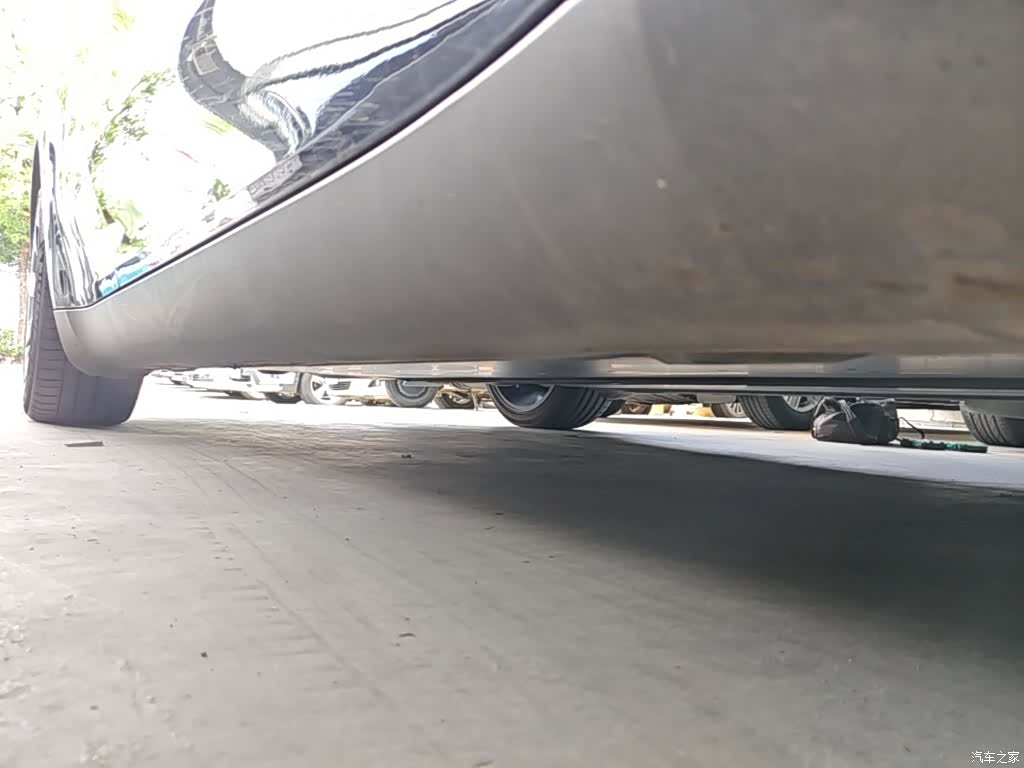 Tesla Model Y, 2022 21