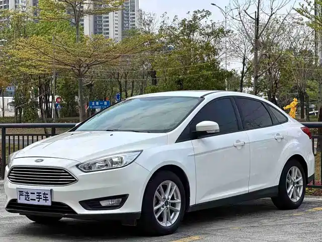 Ford Focus 2018 — купить из Китая под заказ