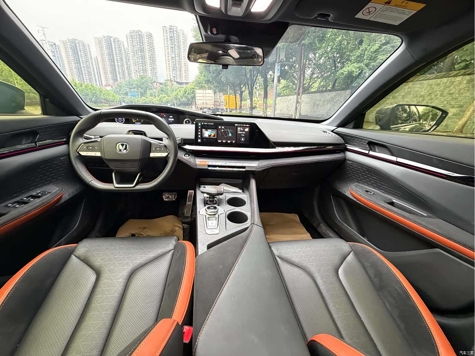 Changan UNI-V, 2022 9