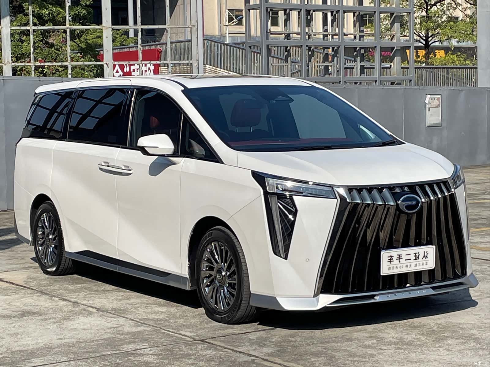 Trumpchi M8, 2023 3