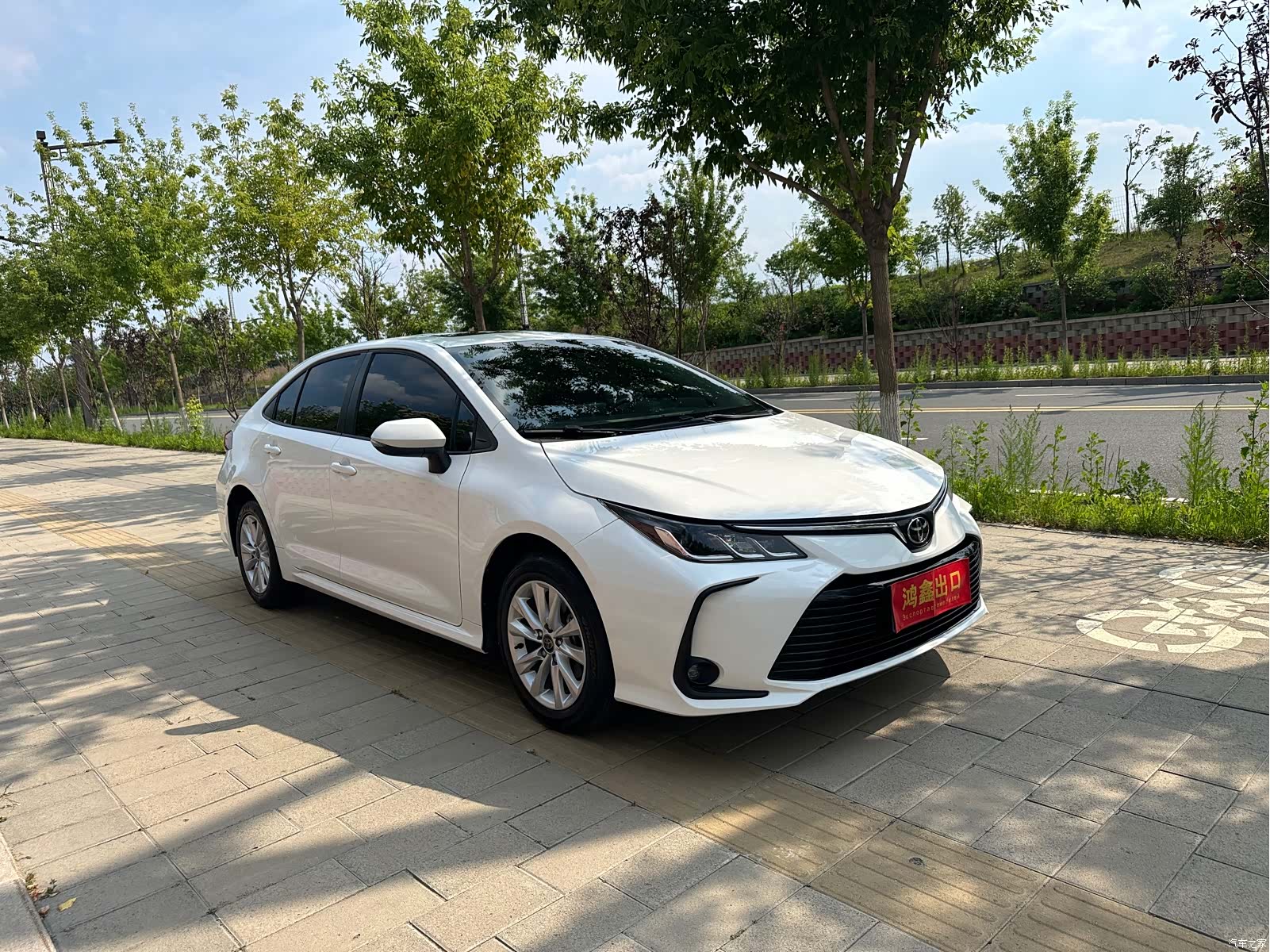 Toyota Corolla, 2023 3